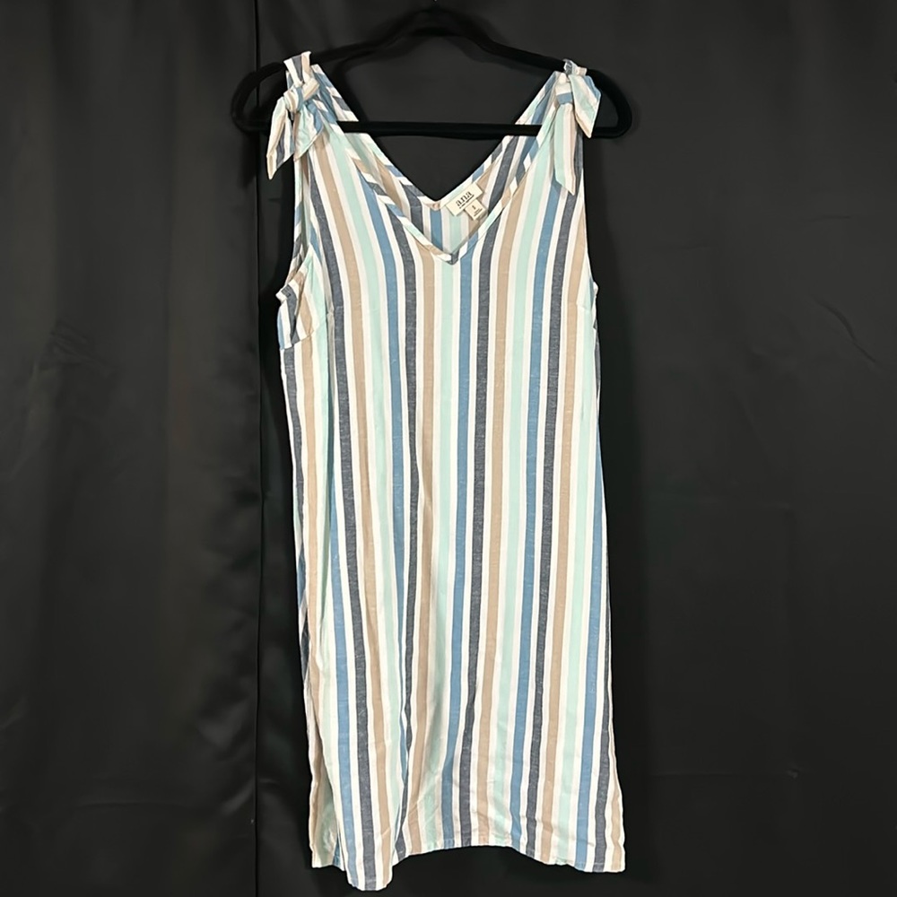 Women’s A New Approach Light Dress